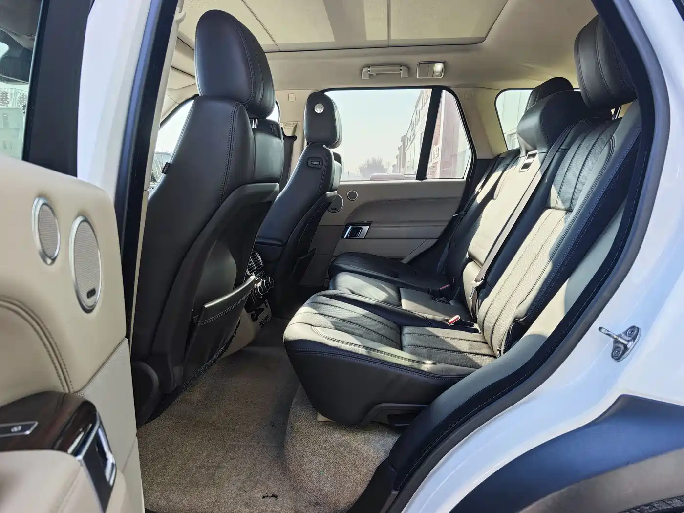 Land Rover Range Rover 2015 3.0 SC V6 Vogue фото 9
