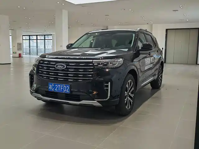  Ford Explorer 2024 2.3T EcoBoost AWD Titanium Edition 6-Seater