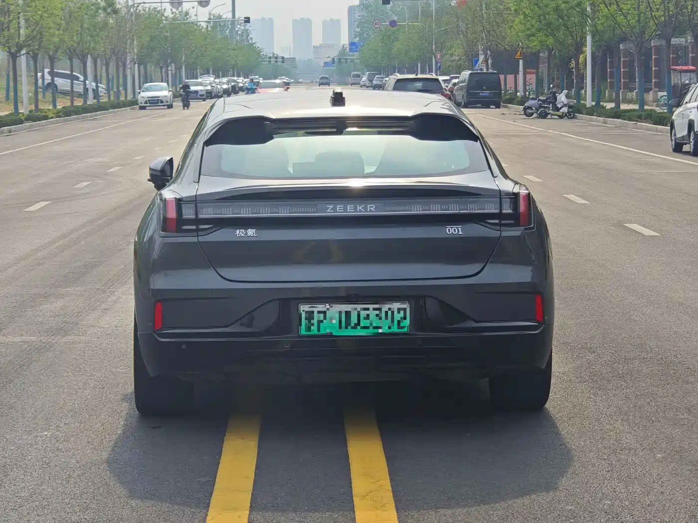 ZEEKR EXTREME KRYPTON 001