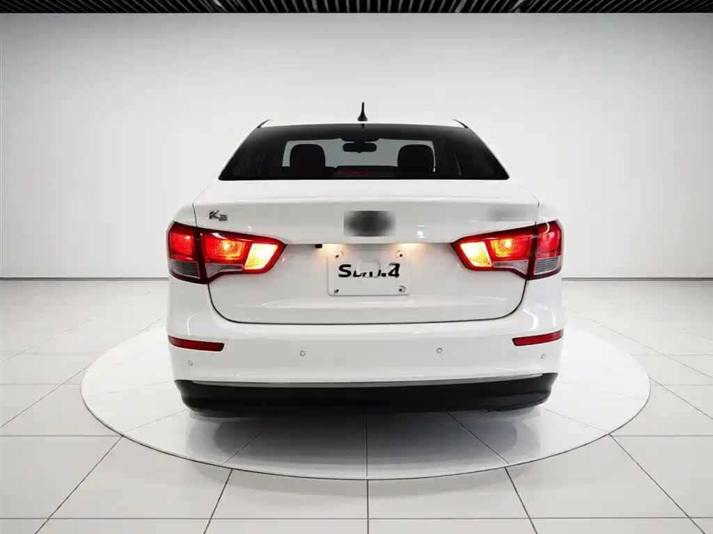 Kia K2 2015 Sedan 1.4L AT GLS фото 4