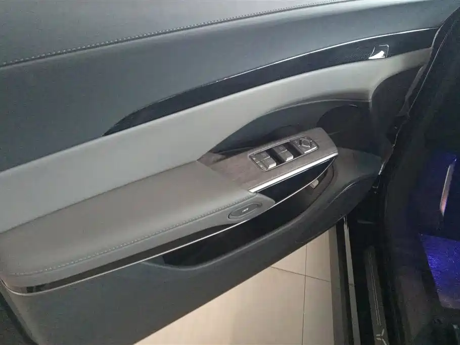 Hongqi HONGQI TIANGONG 08