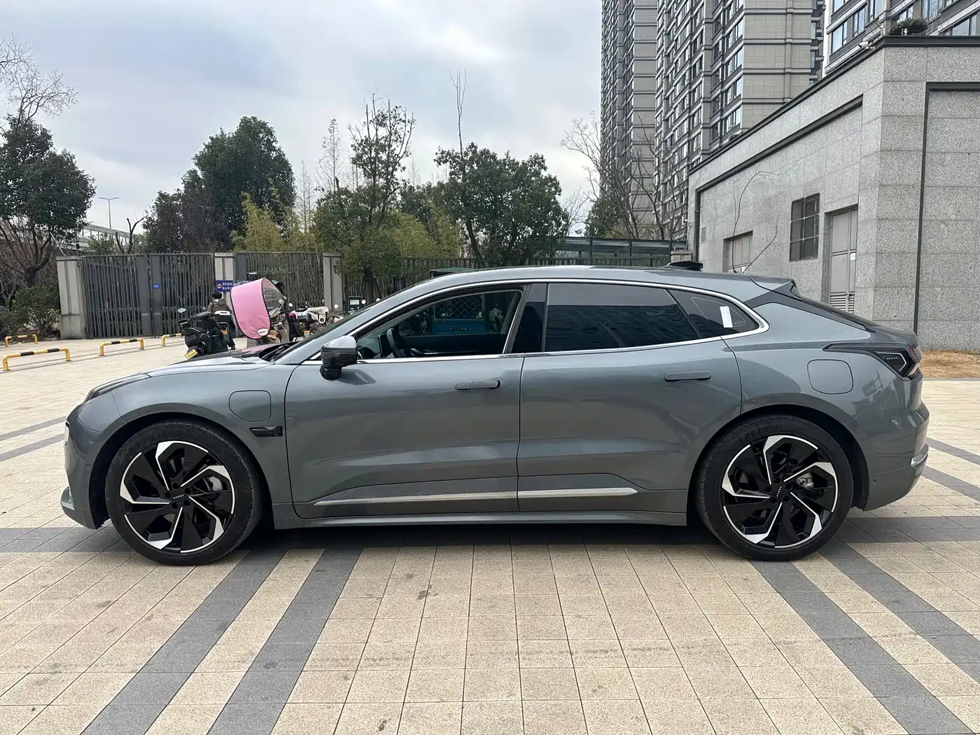 ZEEKR EXTREME KRYPTON 001