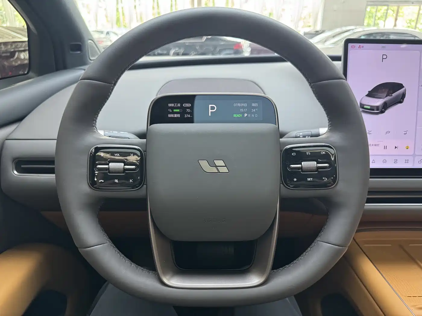 Li Auto i6 2025 2025 4WD Base Model