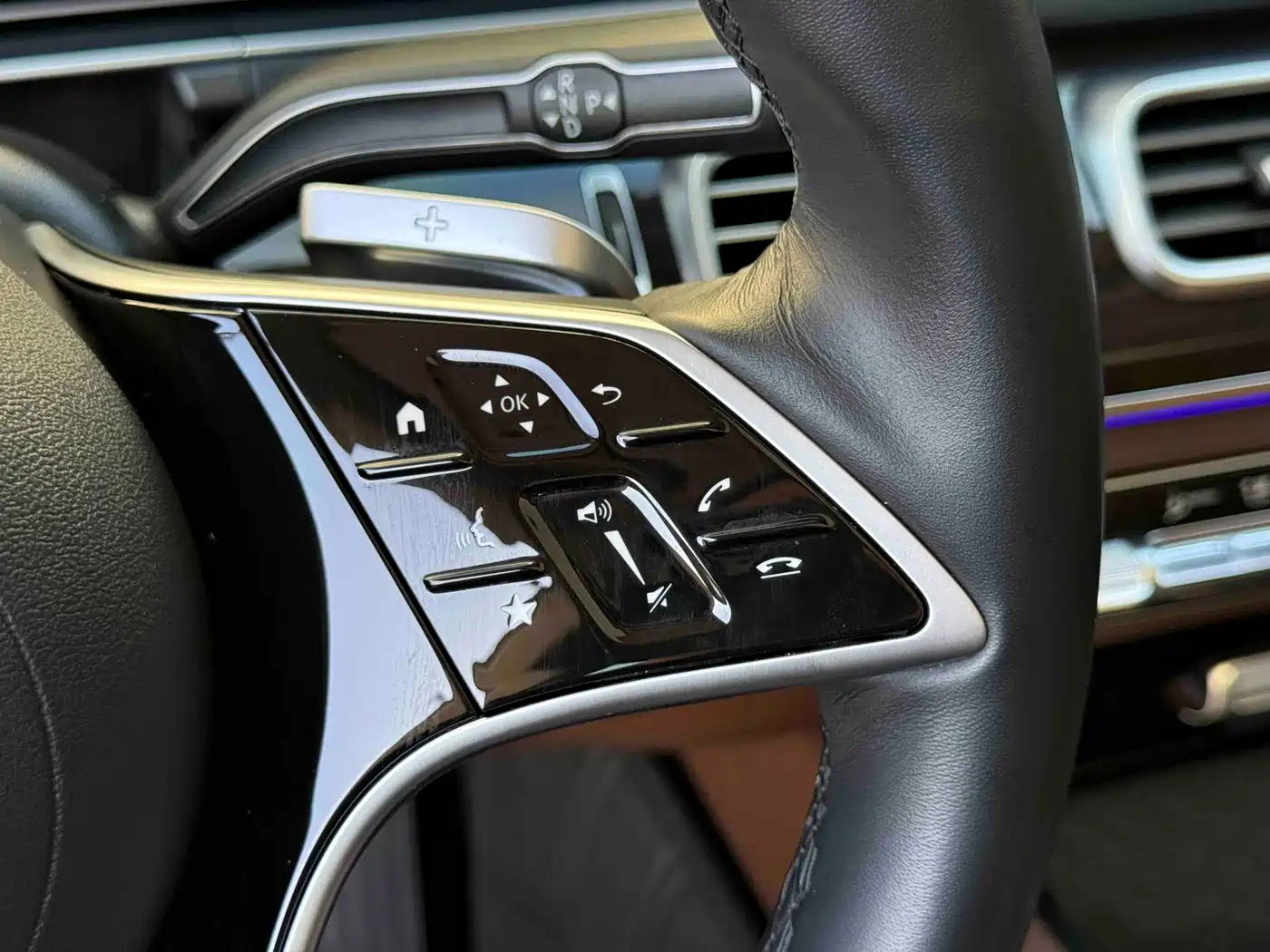 Mercedes-Benz GLE 2025 GLE 350 4MATIC Fashion фото 25