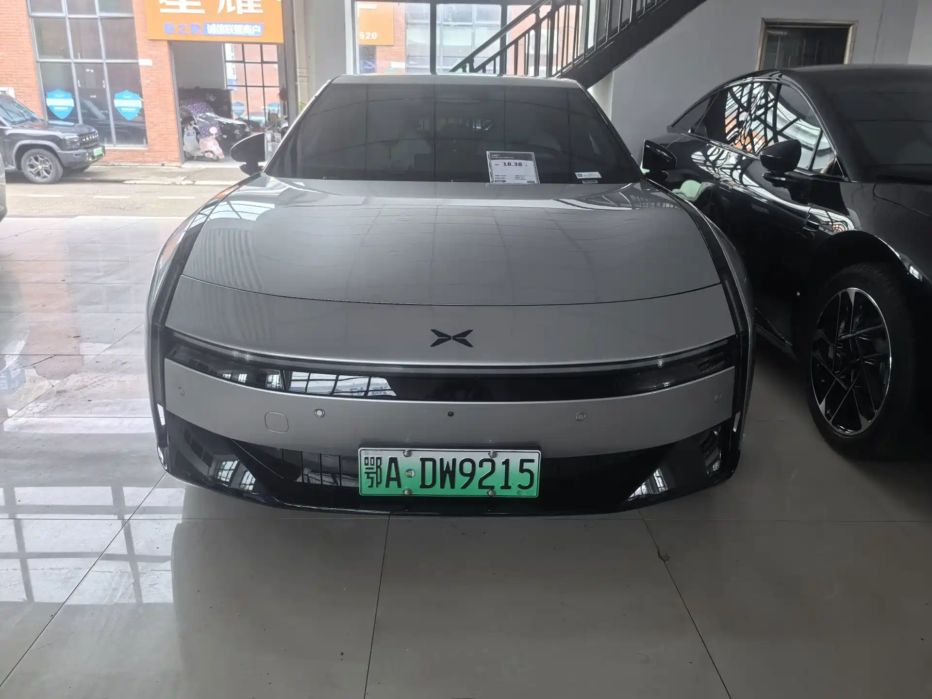 Фото 2 - XPeng P7