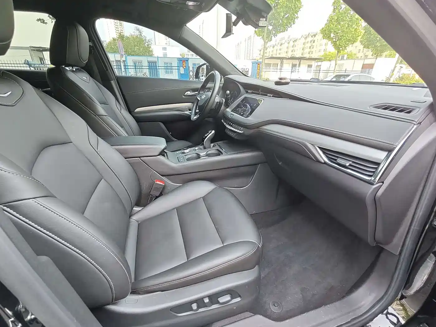 CADILLAC XT4