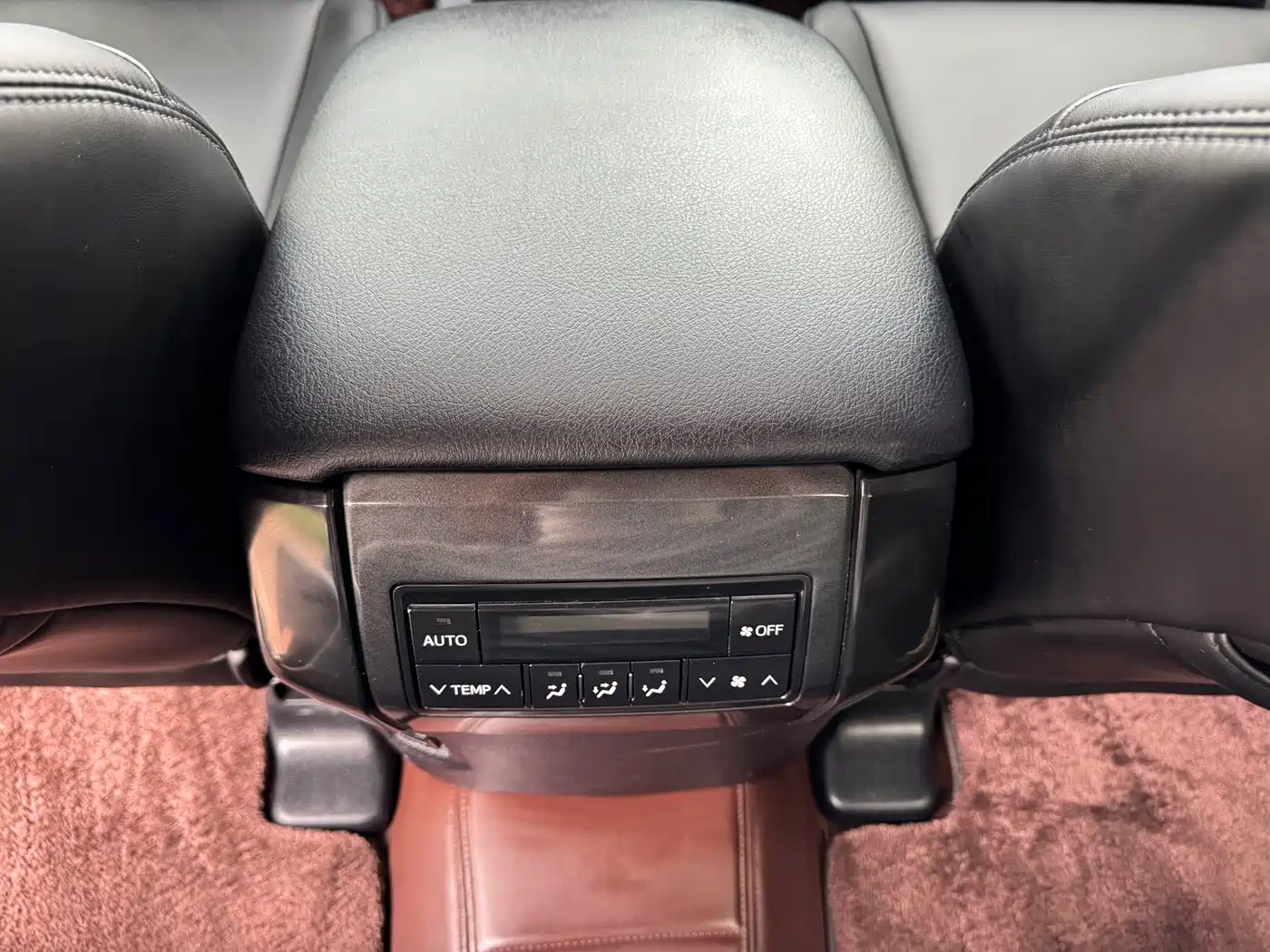 Toyota Prado (Import) 2014 2.7L Automatic Luxury фото 13