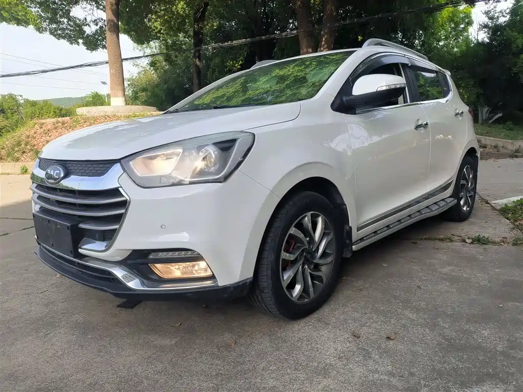 JAC Motors Refine S2 2016 2017 1.5L Manual Luxury Smart