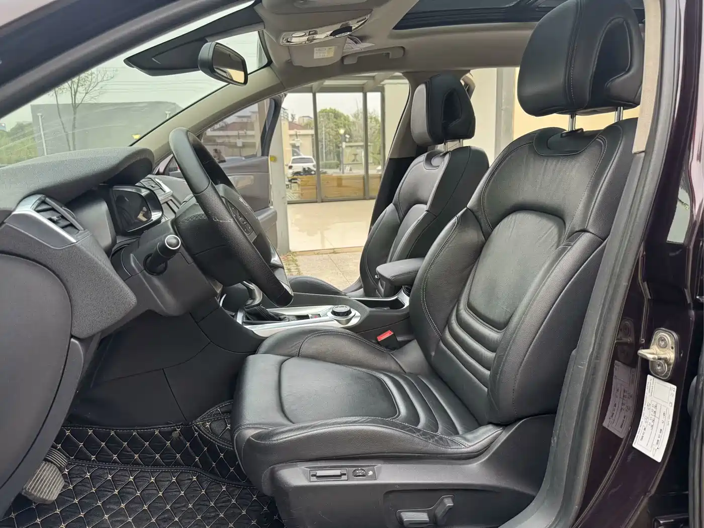 DS 6 2016 2016 1.6T Luxury THP160