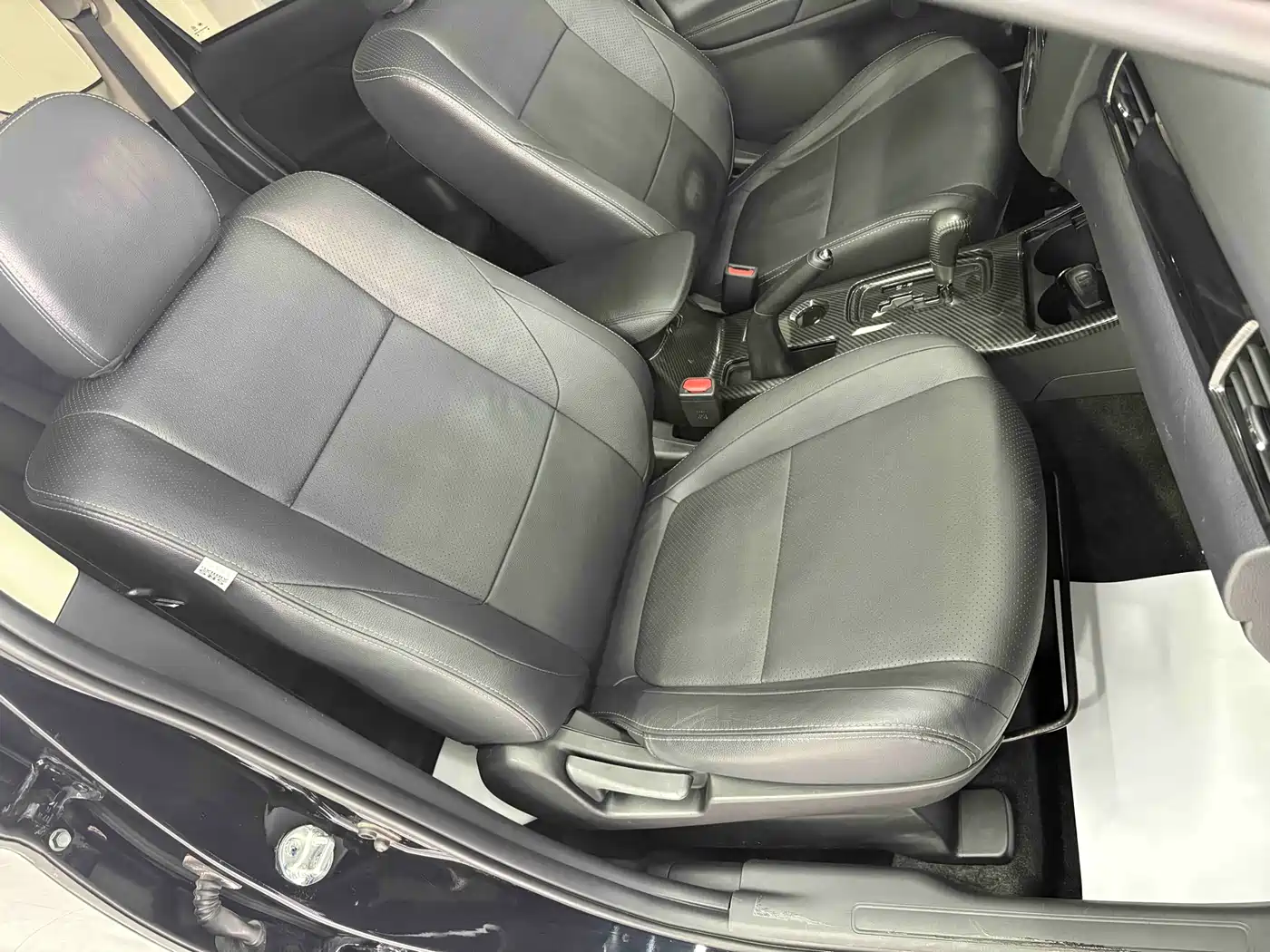 Mitsubishi Outlander 2018 2.0L 2WD Glory Edition 5-seater фото 19