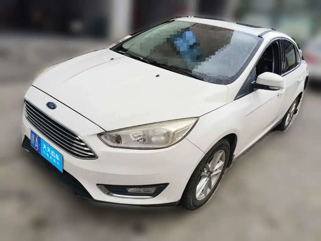 Photo 1 - Ford Focus