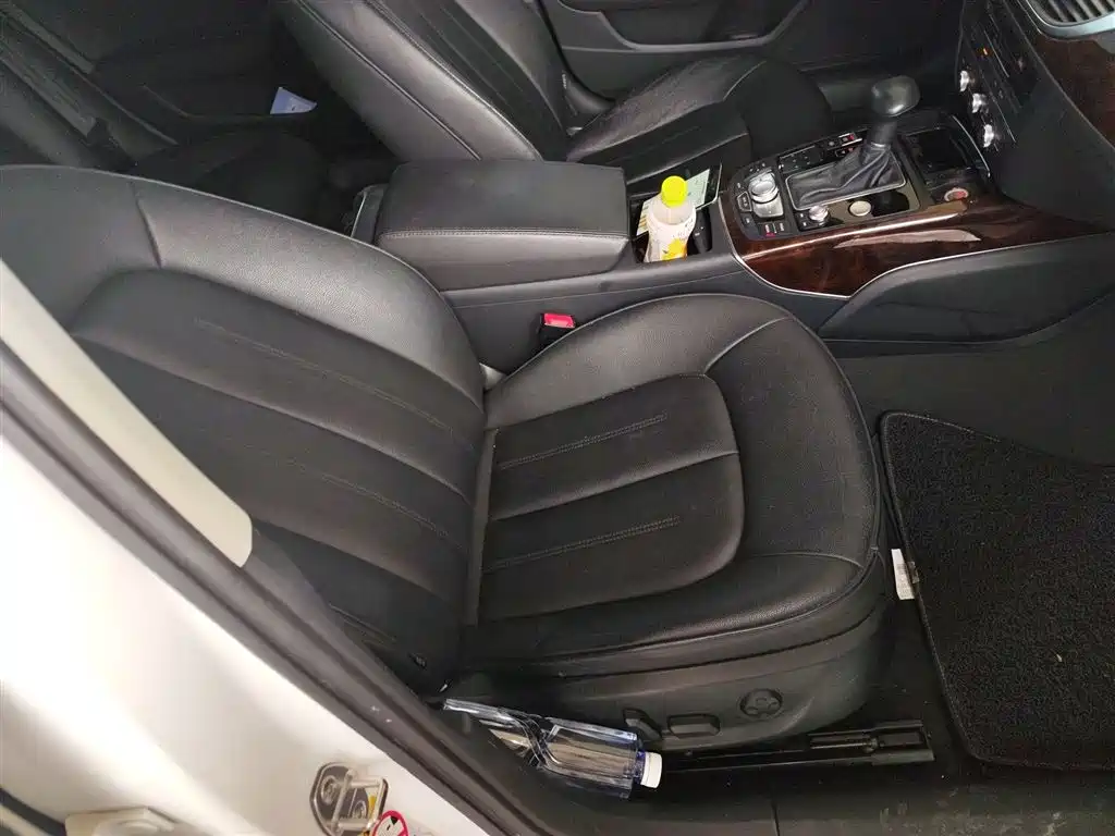 Audi A6L 2014 TFSI Standard фото 20