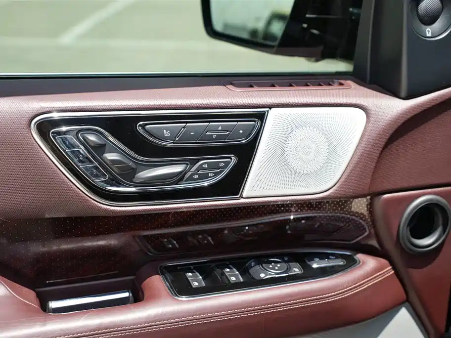 Lincoln Navigator 2022 2020 3.5T Presidential Series