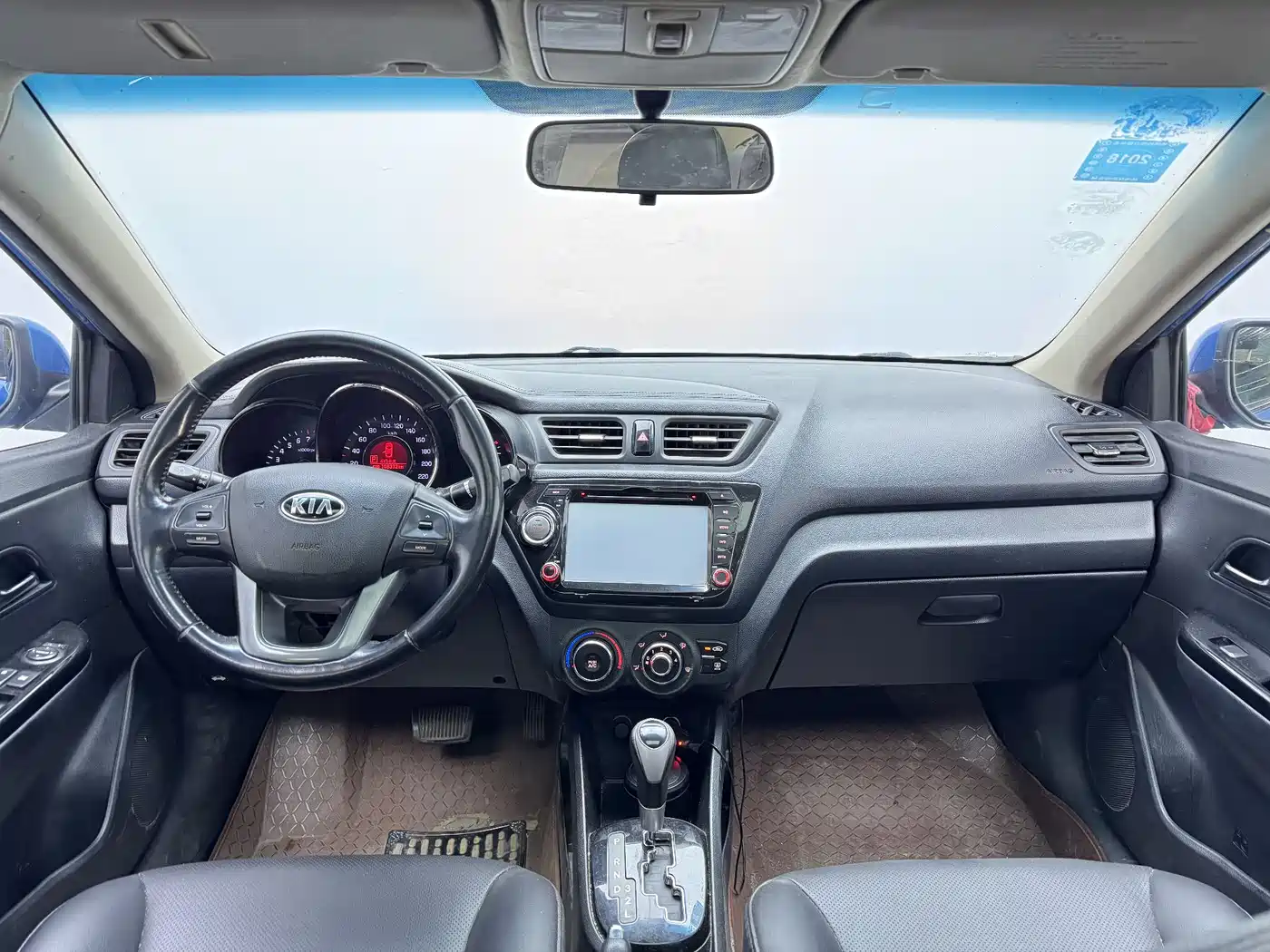Kia K2 2012 Sedan 1.6L AT Premium Commemorative Edition фото 9