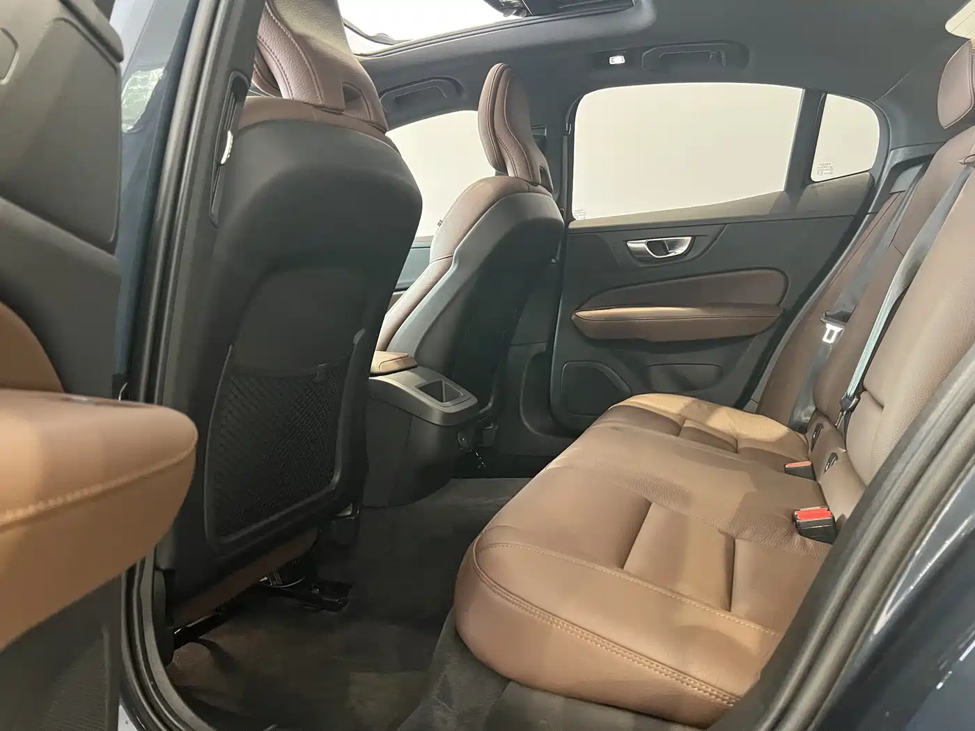 Volvo S60 2024 2024 B4 Inscription Luxury Edition