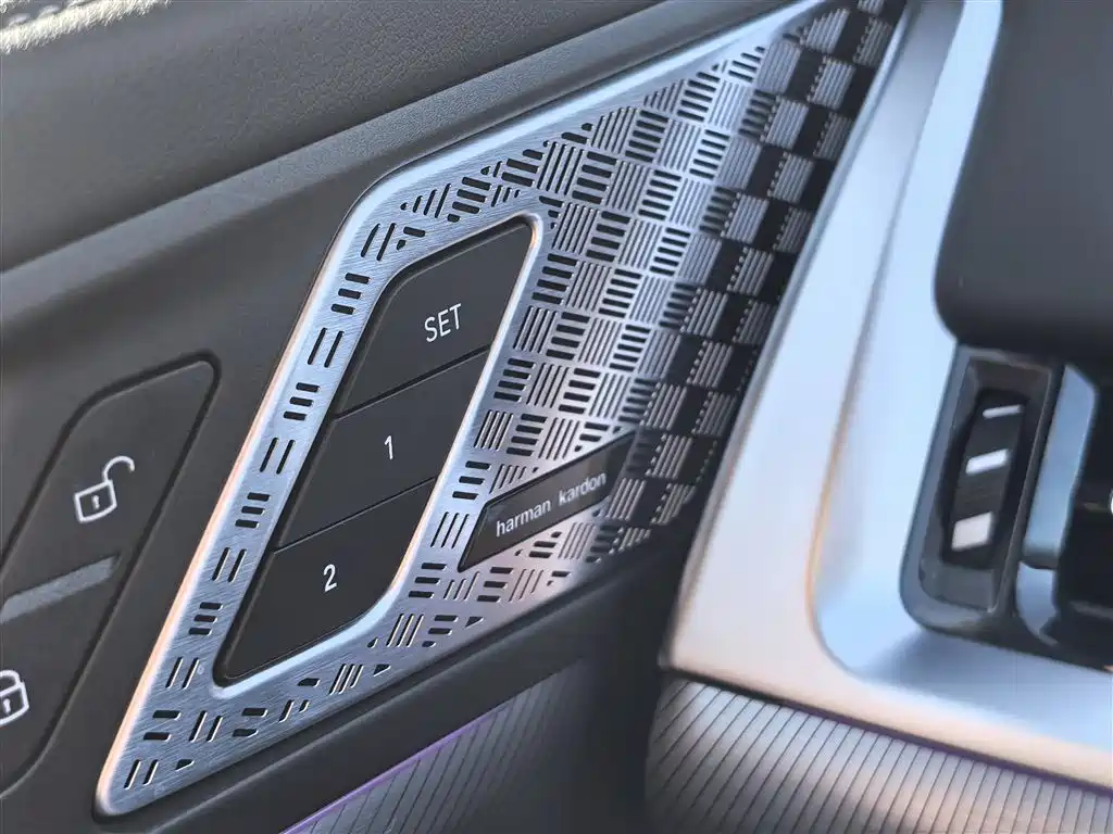 BMW X1 M35Li 2024 M35Li фото 12