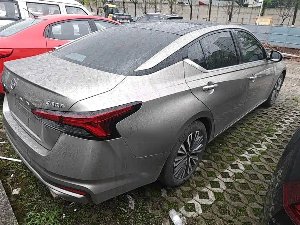 Nissan Teana 2025 2022 2.0L XL-TLS Comfort Edition