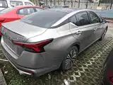 Photo 7 - Nissan Teana