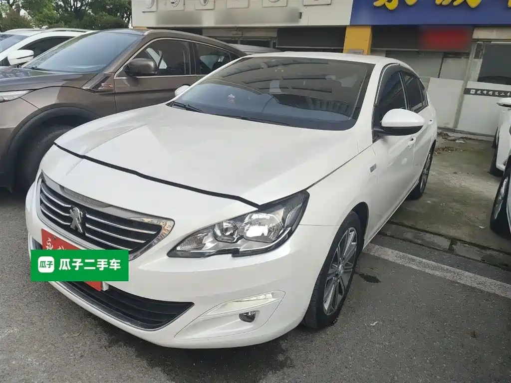 Peugeot 408 2016 1.6T Automatic Luxury Edition фото 2