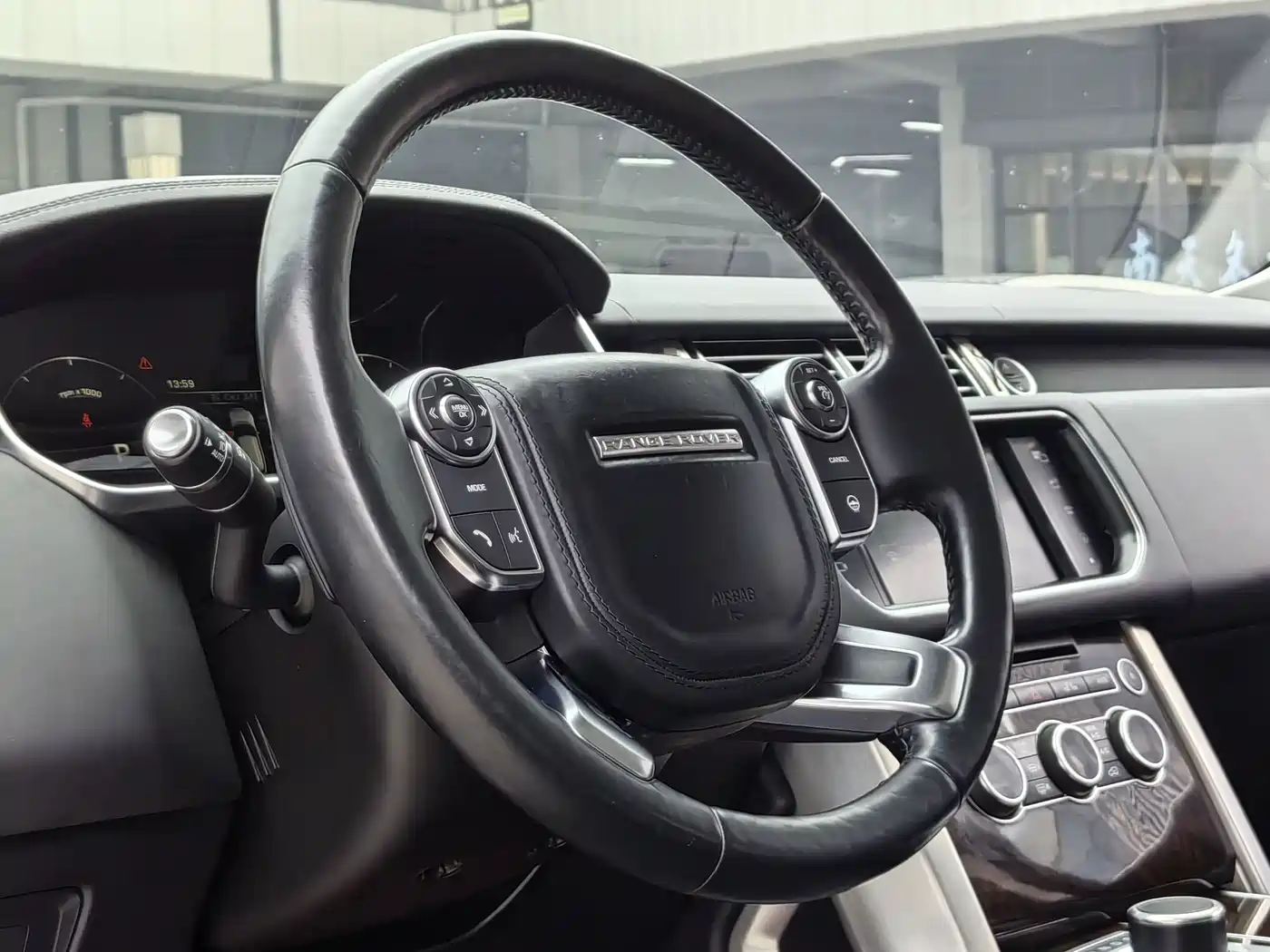 Land Rover Range Rover 2016 3.0 SC V6 Vogue SE Autobiography LWB фото 11