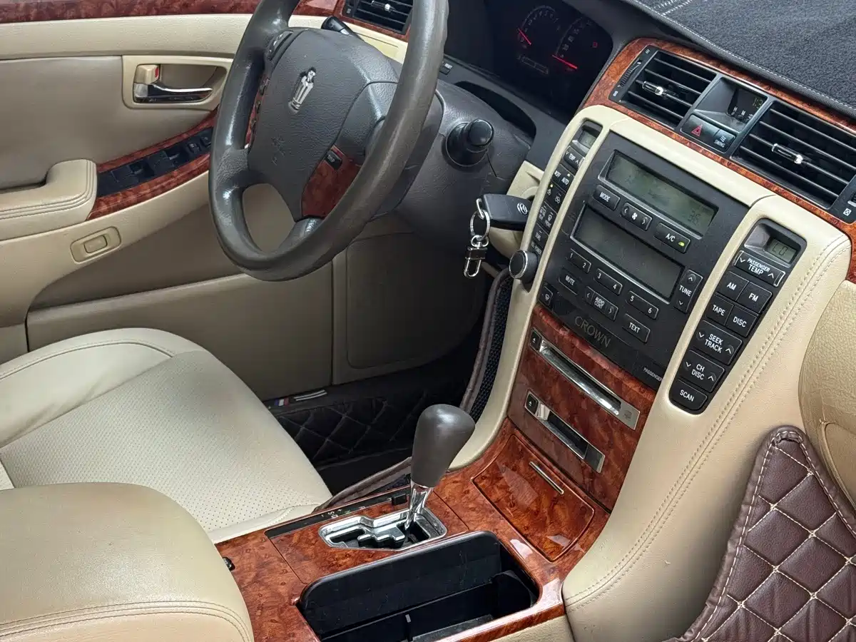 Toyota Crown 2006 2006 2.5L Royal Leather Edition