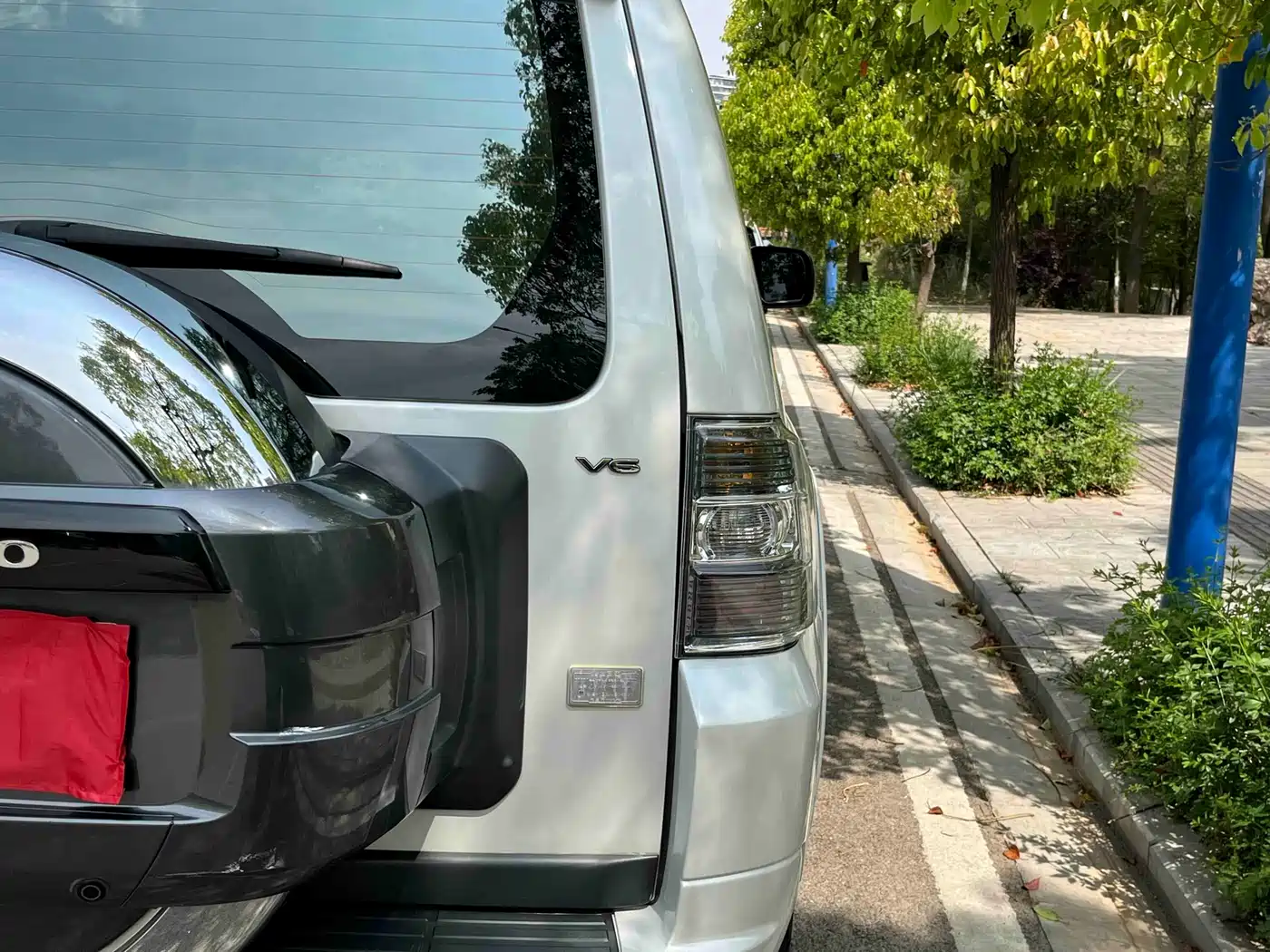 Mitsubishi Pajero (Import) 2019 3.0L Auto Standard Version фото 9