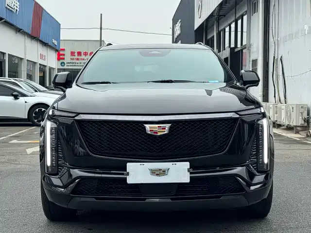 Cadillac XT5 2025 2.0T Premium Model