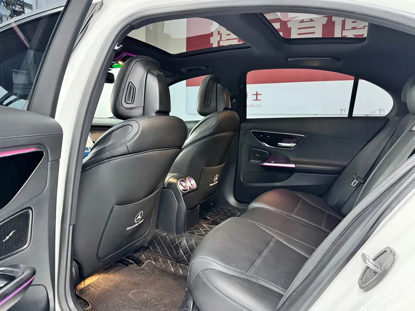 Фото 7 - Mercedes-Benz C-Class