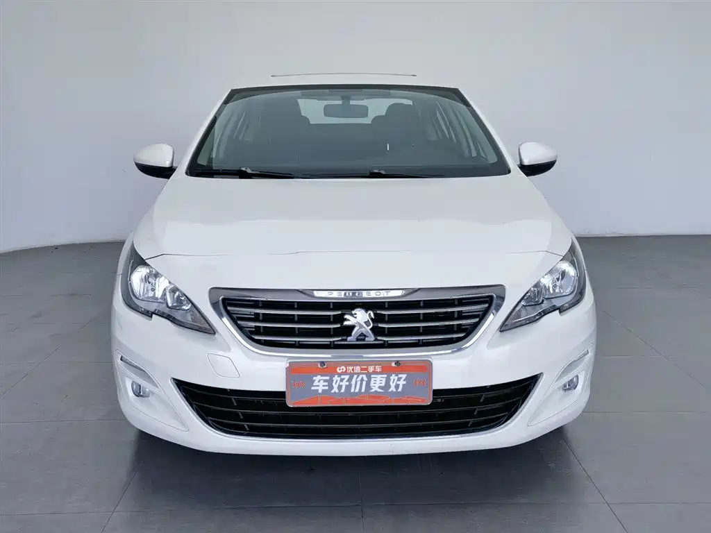 Peugeot 408 2015 Model 1.2T Automatic Luxury Edition фото 3