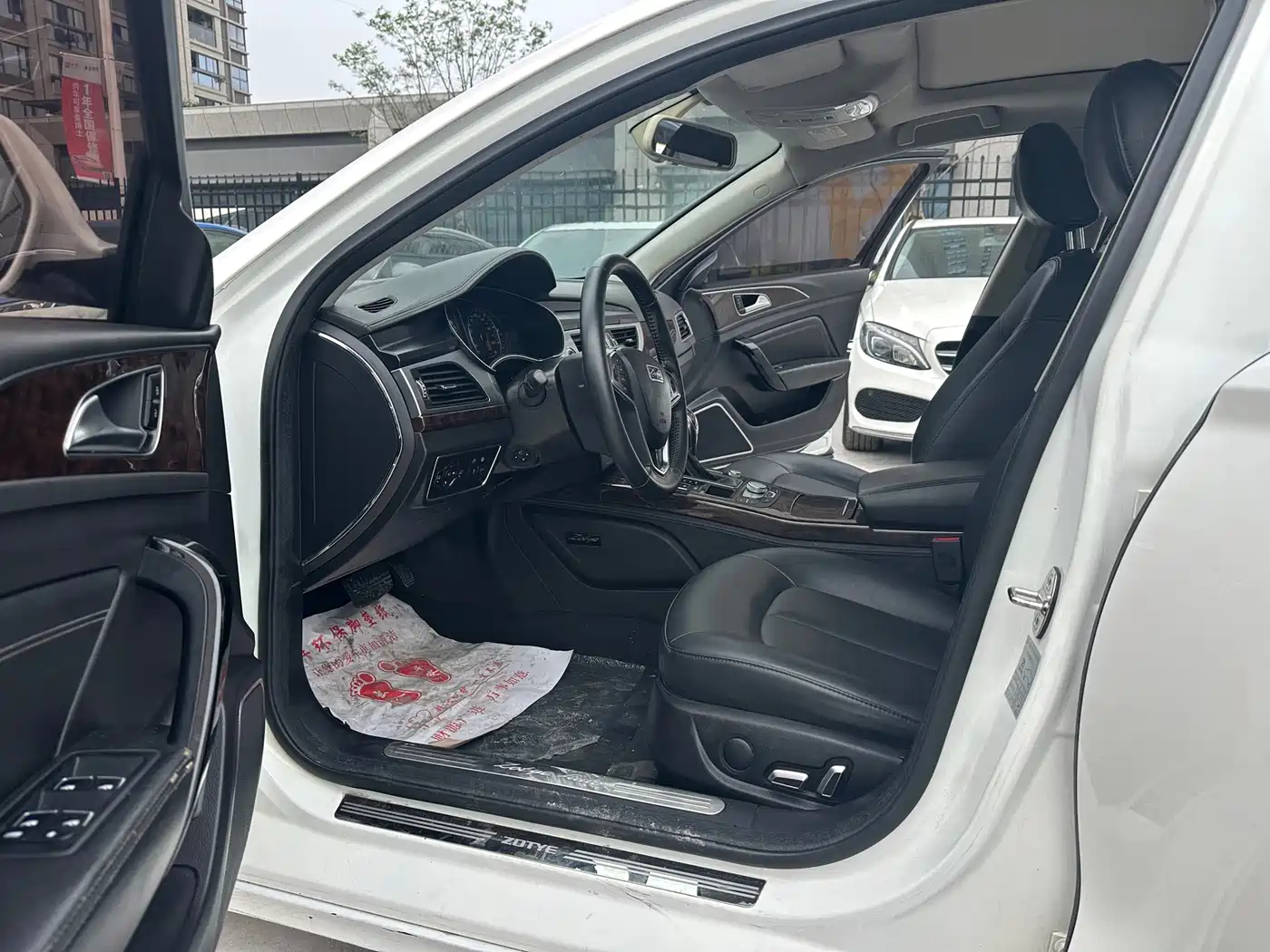 2018 Zotye Z700