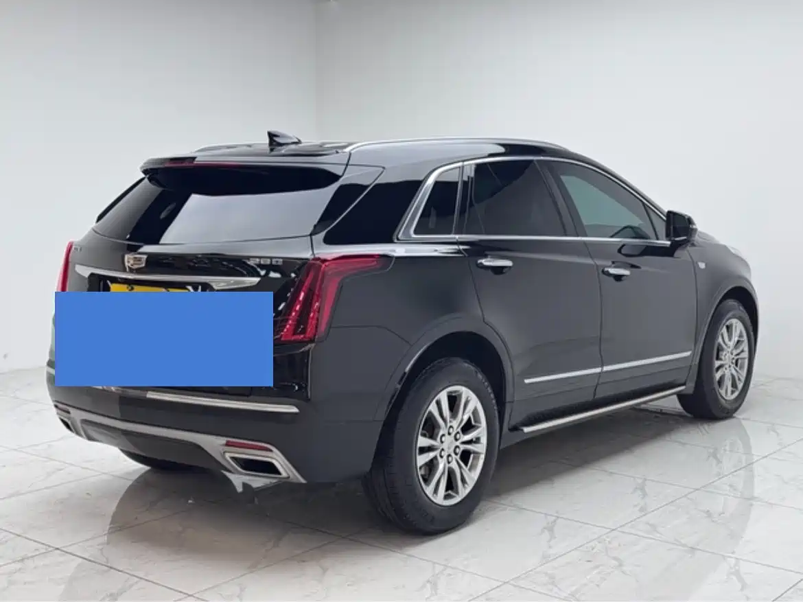 CADILLAC XT5