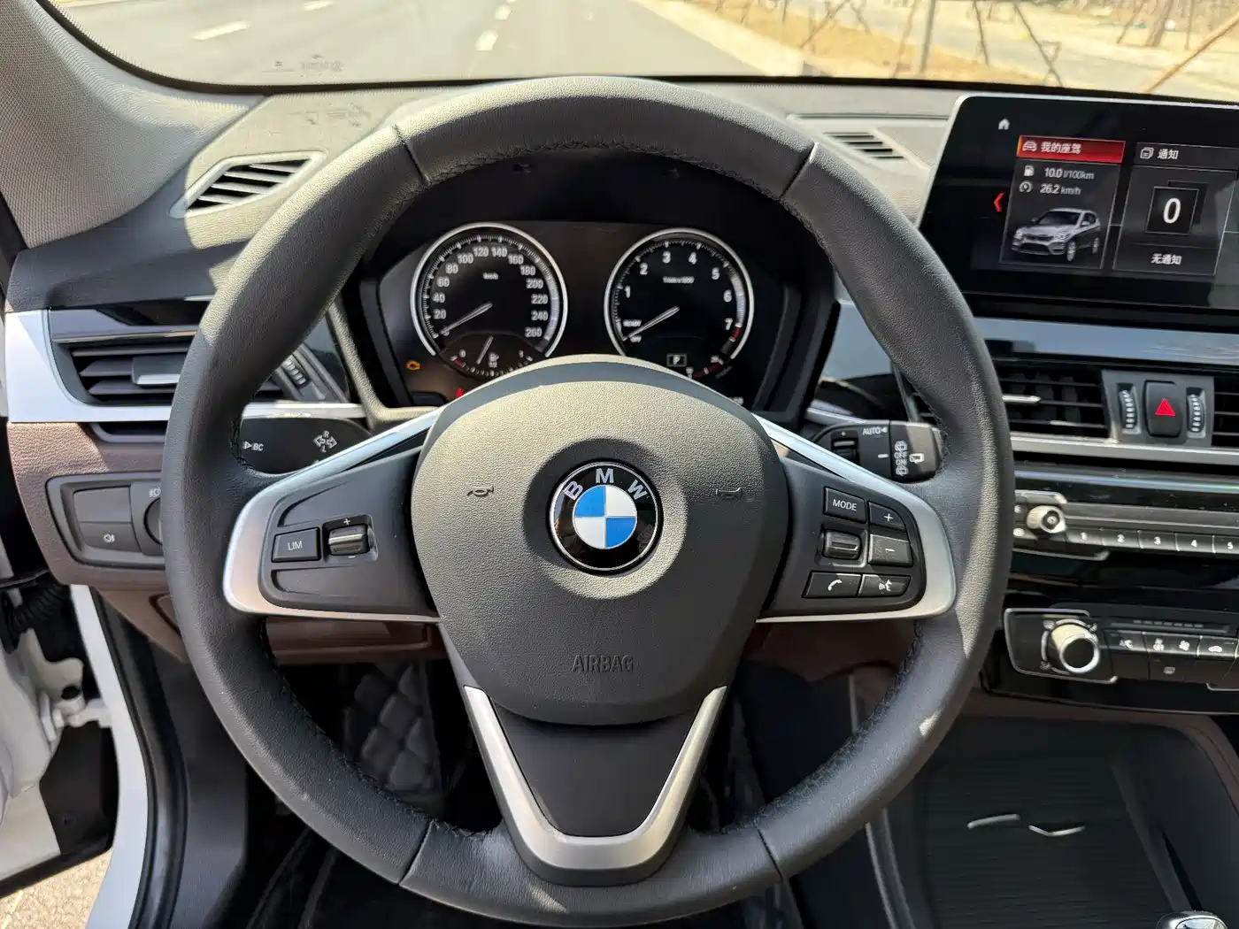 BMW X1 2022 sDrive20Li Fashion фото 17
