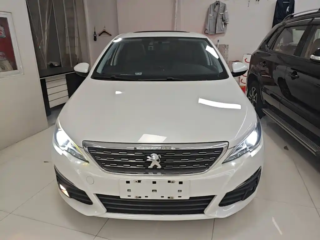Peugeot 308 2018 2018 1.6L Auto Luxury Edition