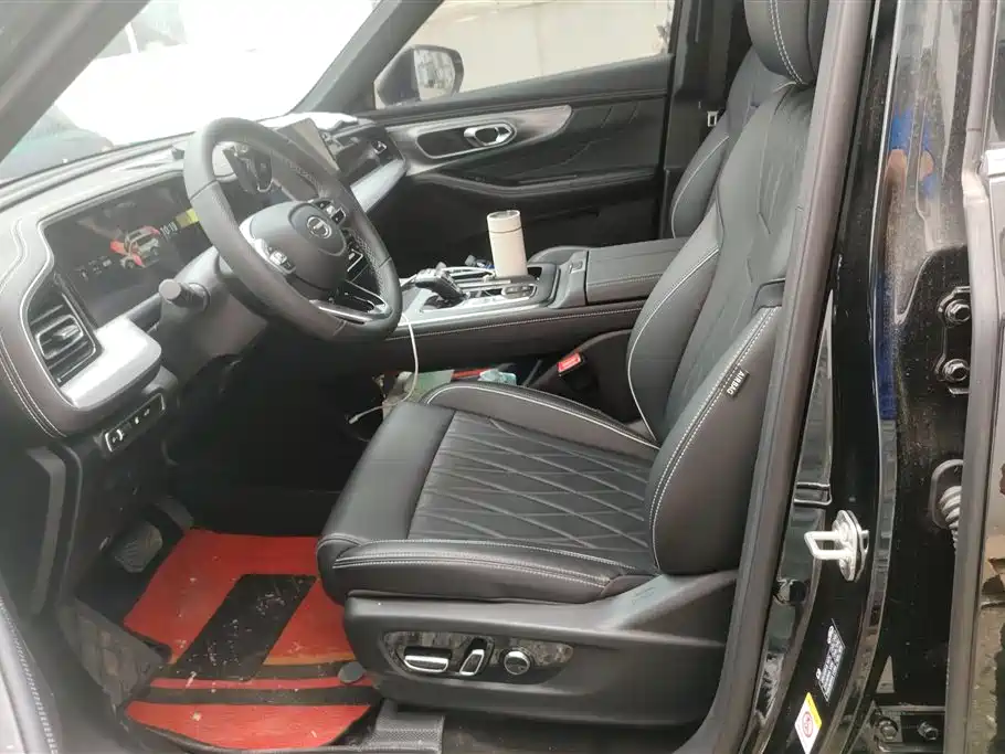 GAC Trumpchi Trumpchi GS8 2025 Pilot Series 2.0TGDI 2WD Luxury Edition 5-seater фото 9