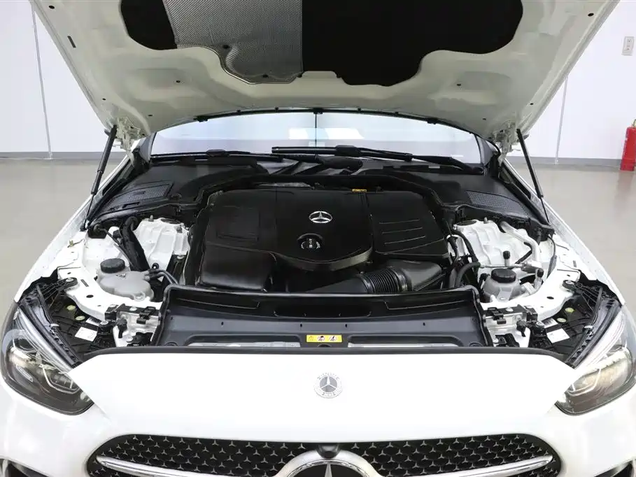 Mercedes-Benz C-Class 2022 Facelift C 200 L Sport фото 3