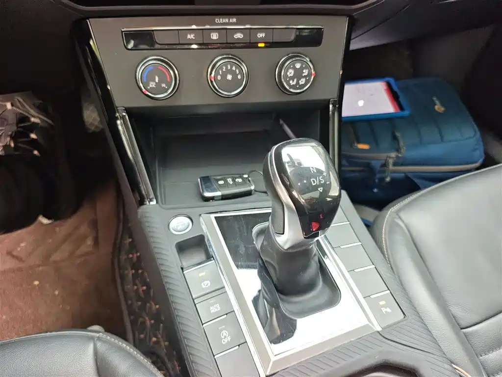 Volkswagen Passat 2021 Model 330TSI Elite Edition фото 14