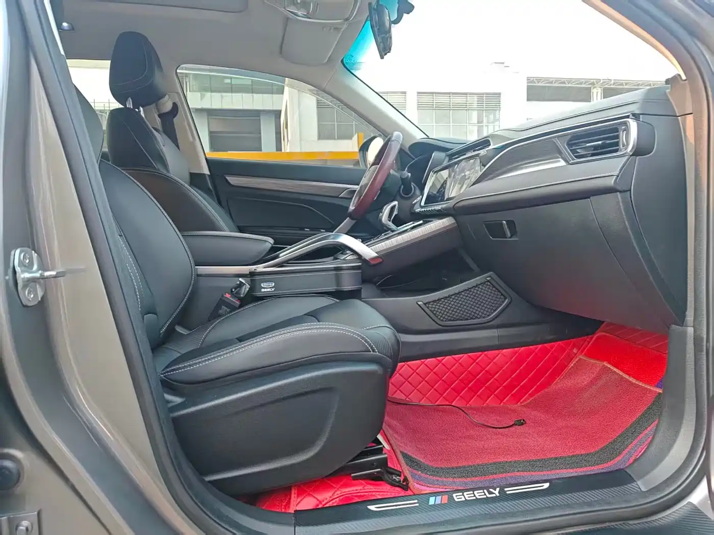 Yuan Cheng FX 2022 2021 1.8T Smart Connect Edition 5 Seater