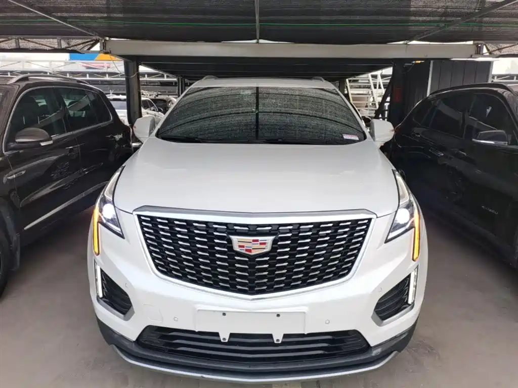 Cadillac XT5 2021 2.0T 2WD Luxury Edition фото 3