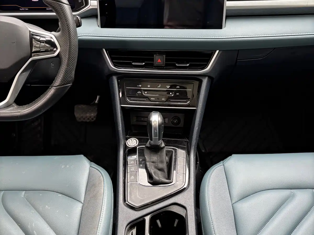 Volkswagen Tharu 2023 300TSI 2WD Full Moon Edition фото 15