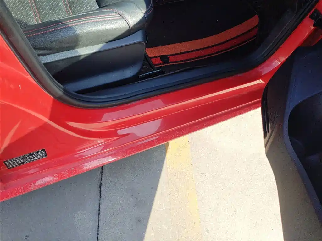 Volkswagen Polo 2018 1.5L Auto Safe Drive фото 17