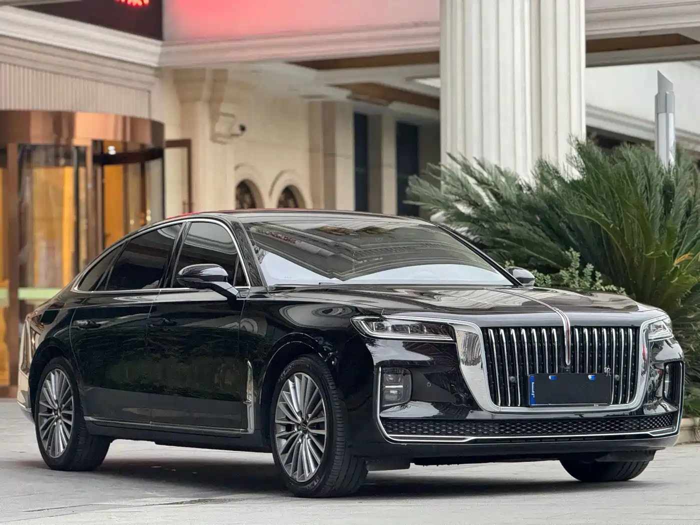 Hongqi H9 2020 2.0T Smart Connection Qi Yue Edition фото 3