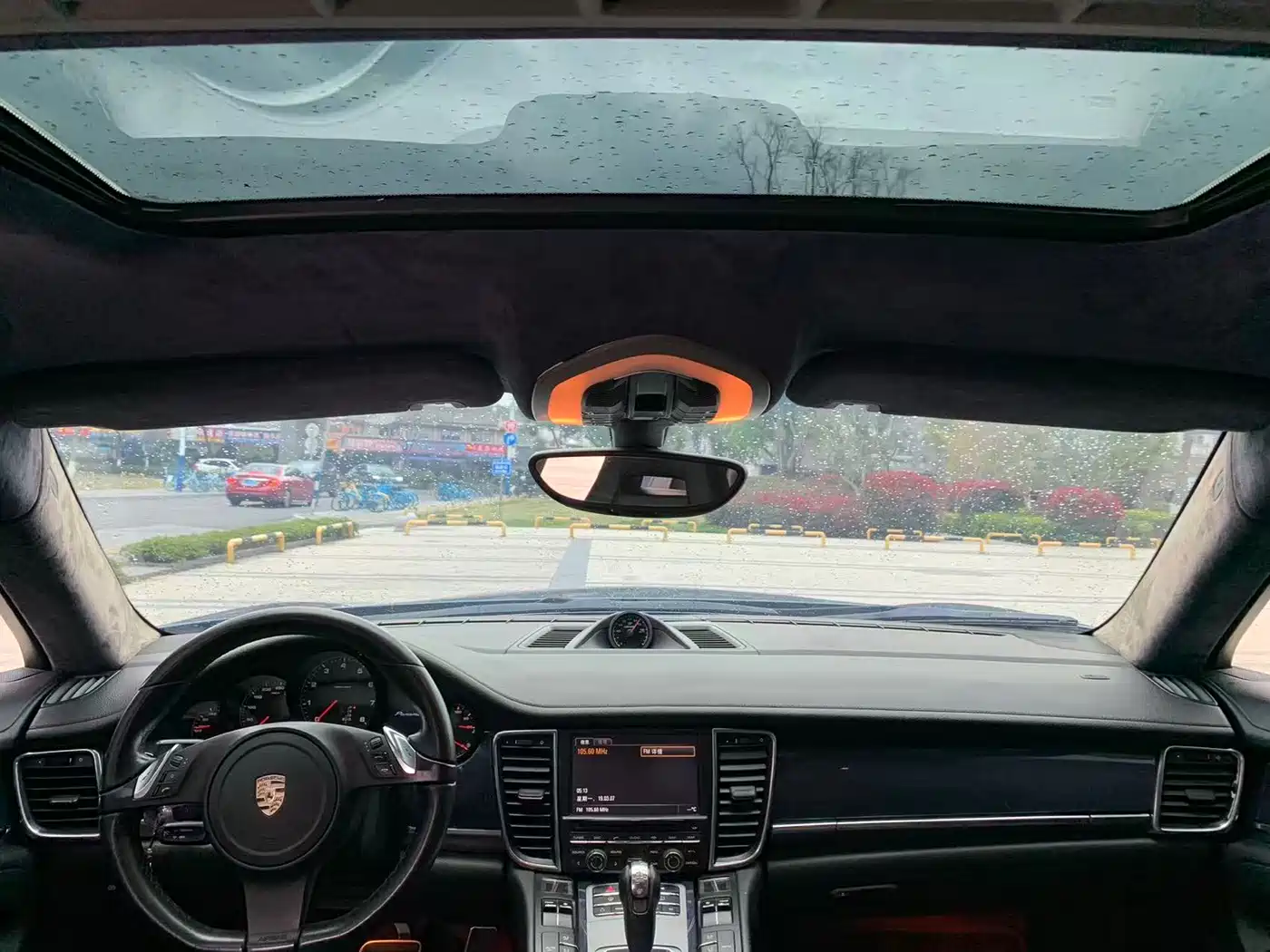 Porsche Panamera 2010 Panamera 4 3.6L фото 17