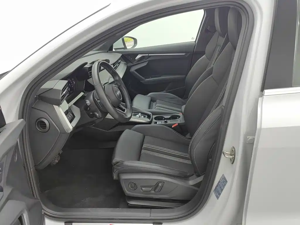 Photo 10 - Audi A3