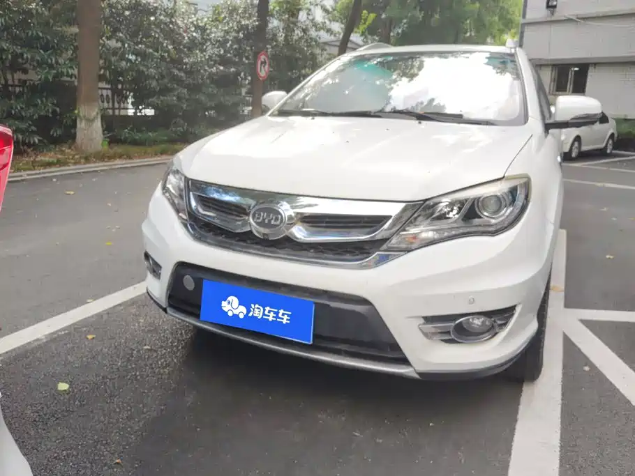 BYD S7 2014 2015 2.0T Automatic Premium