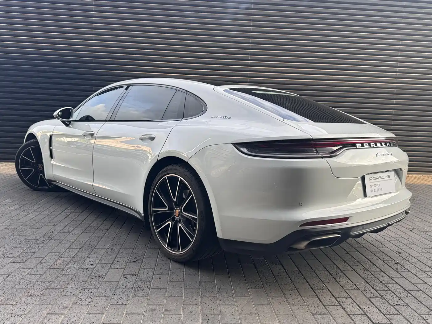 Porsche Panamera, миниатюра 6