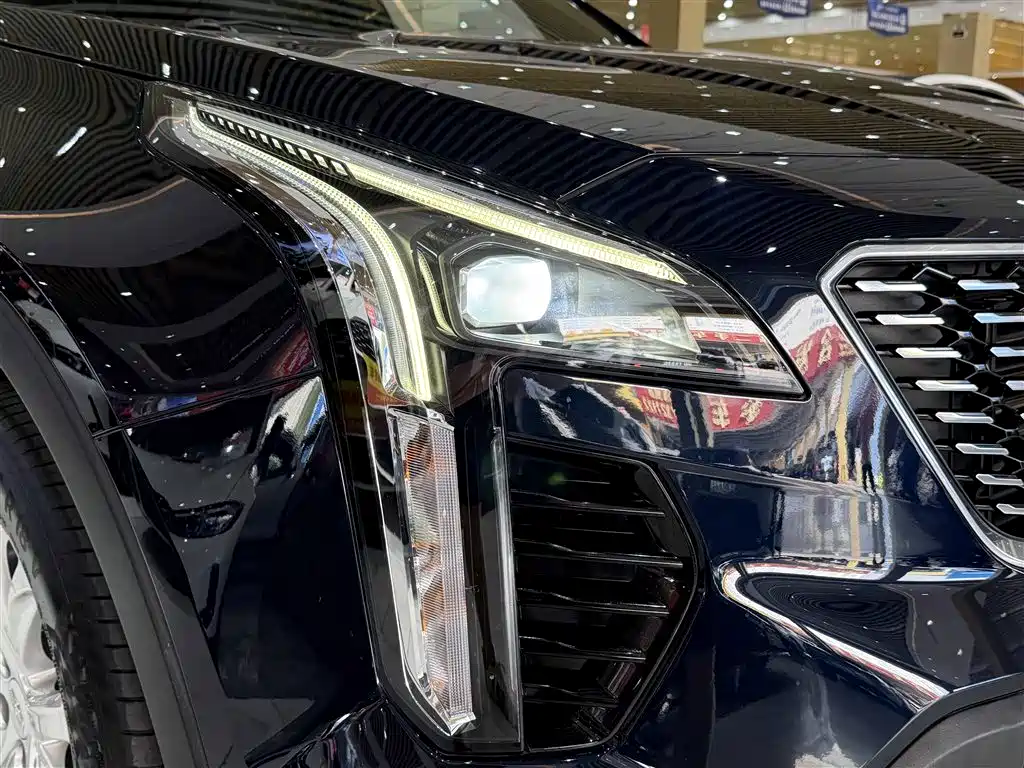 Cadillac XT4 2020 28T 2WD Technology фото 7