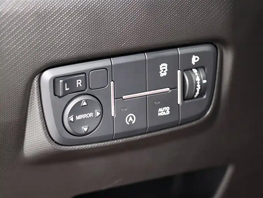 Changan Oshan Changan Oushang X5 2021 2021 1.5T DCT Premium