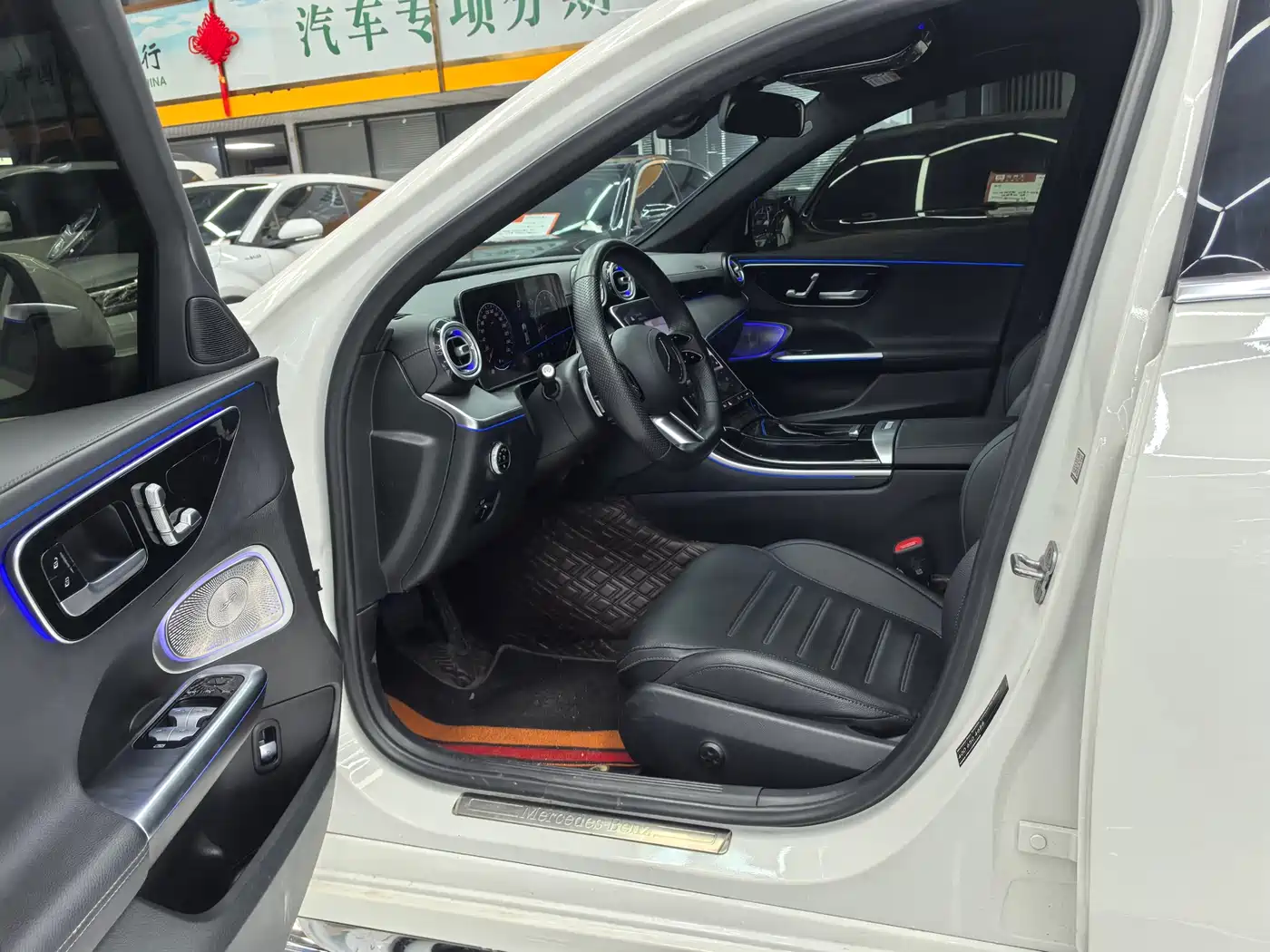 Mercedes-Benz C-Class 2024 Facelift C 200 L Sport фото 7