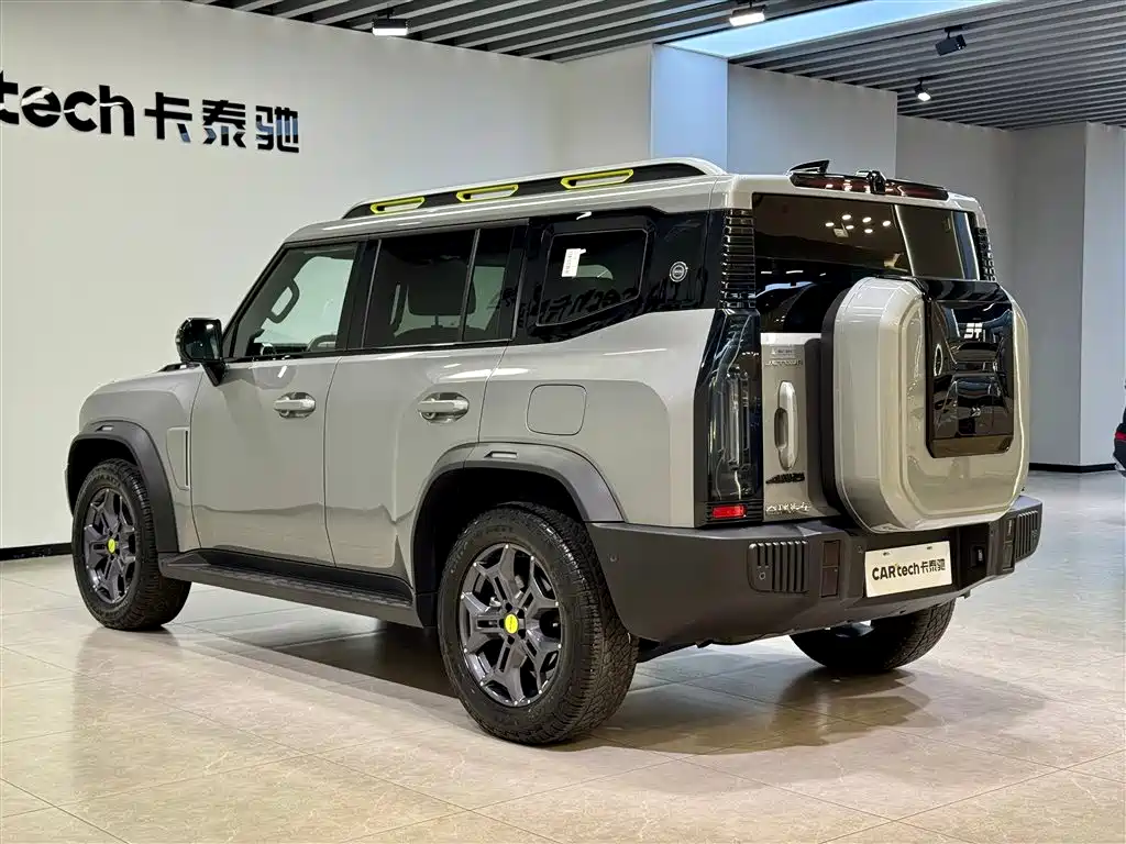 JIETU TRAVELER