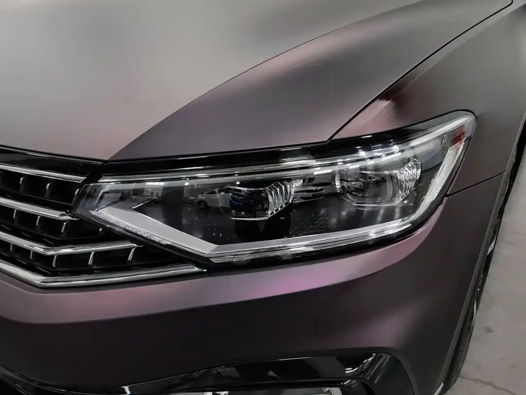 Volkswagen Magotan 2024 2023 Model 2 Million Commemorative Edition 330TSI DSG Luxury